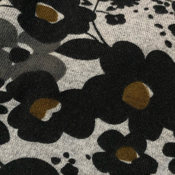 Cato Black and Gray Floral Blouse - Picture 5 of 6